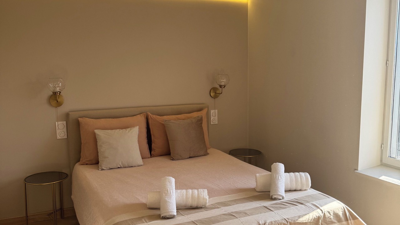 Photo of Bedroom in Aix-les-Bains City Center