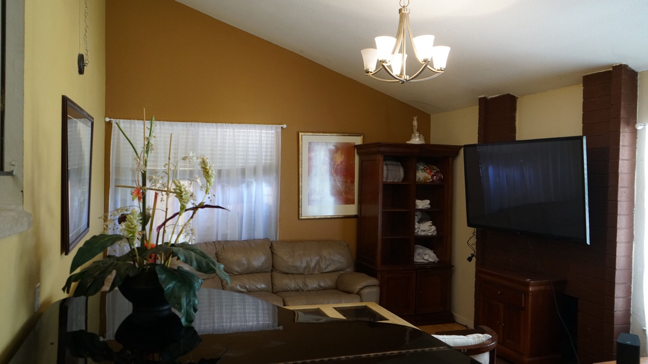 Photo of Livingroom in Edenvale