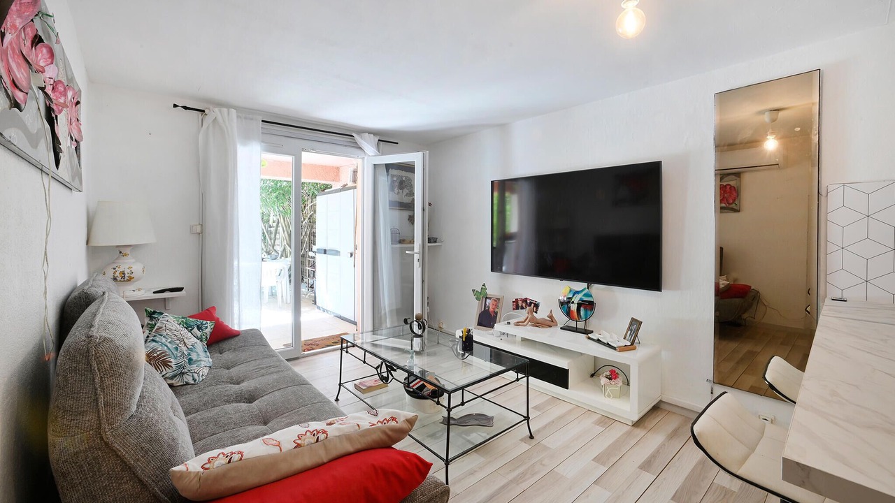 Photo of Bedroom in Lunel