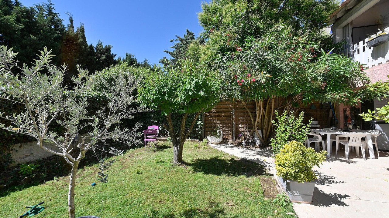 Photo of Others in Lunel