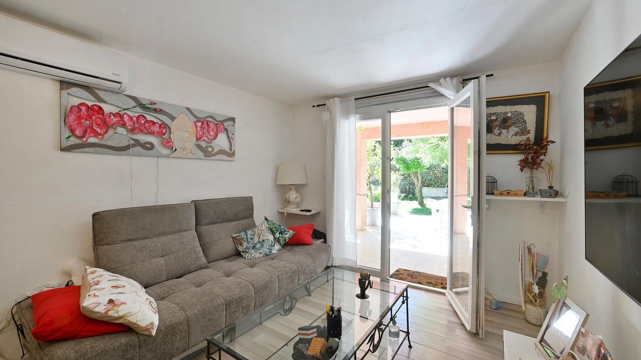 Photo of Bedroom in Lunel