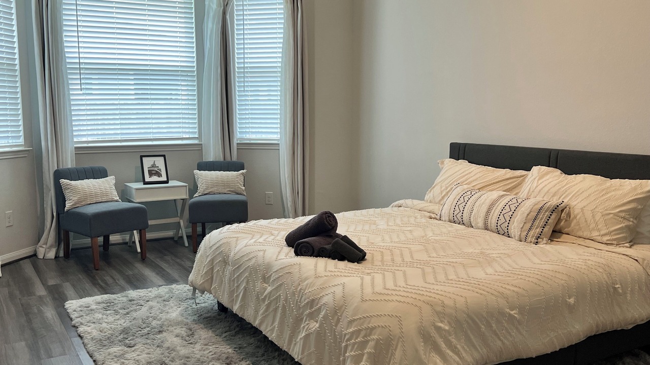 Photo of Bedroom in Iowa Colony