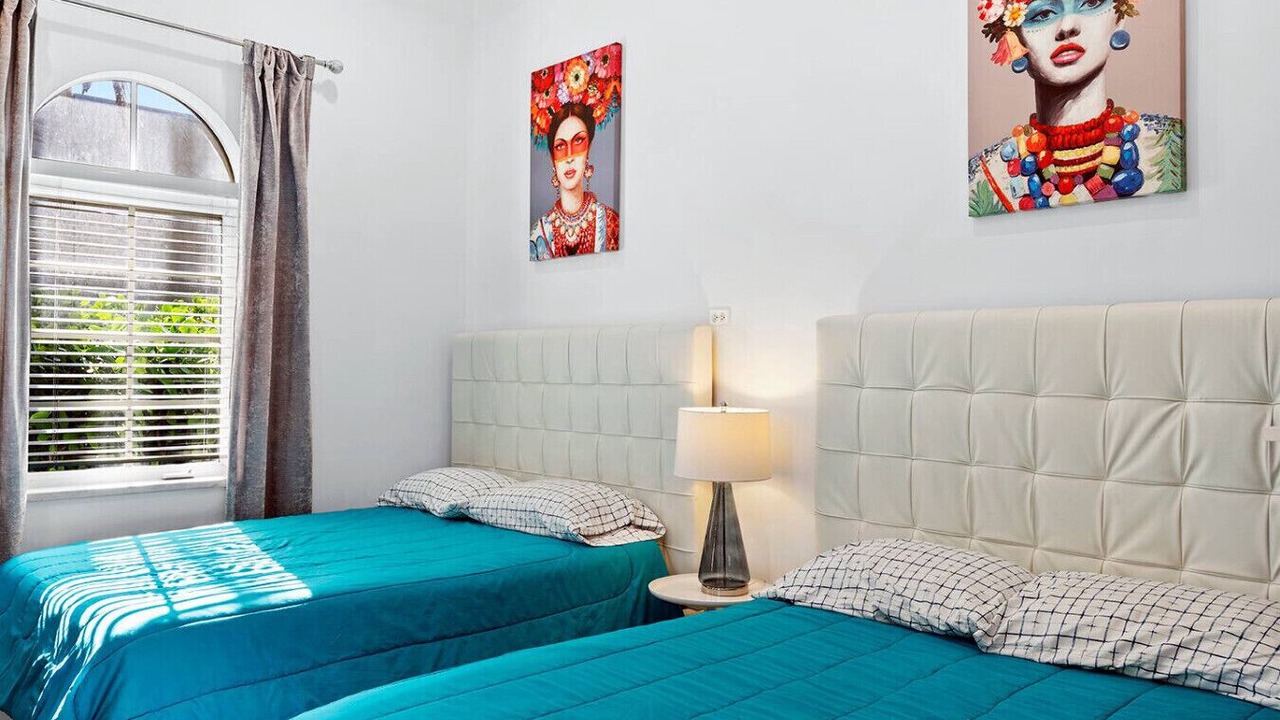 Photo of Bedroom in South Lake