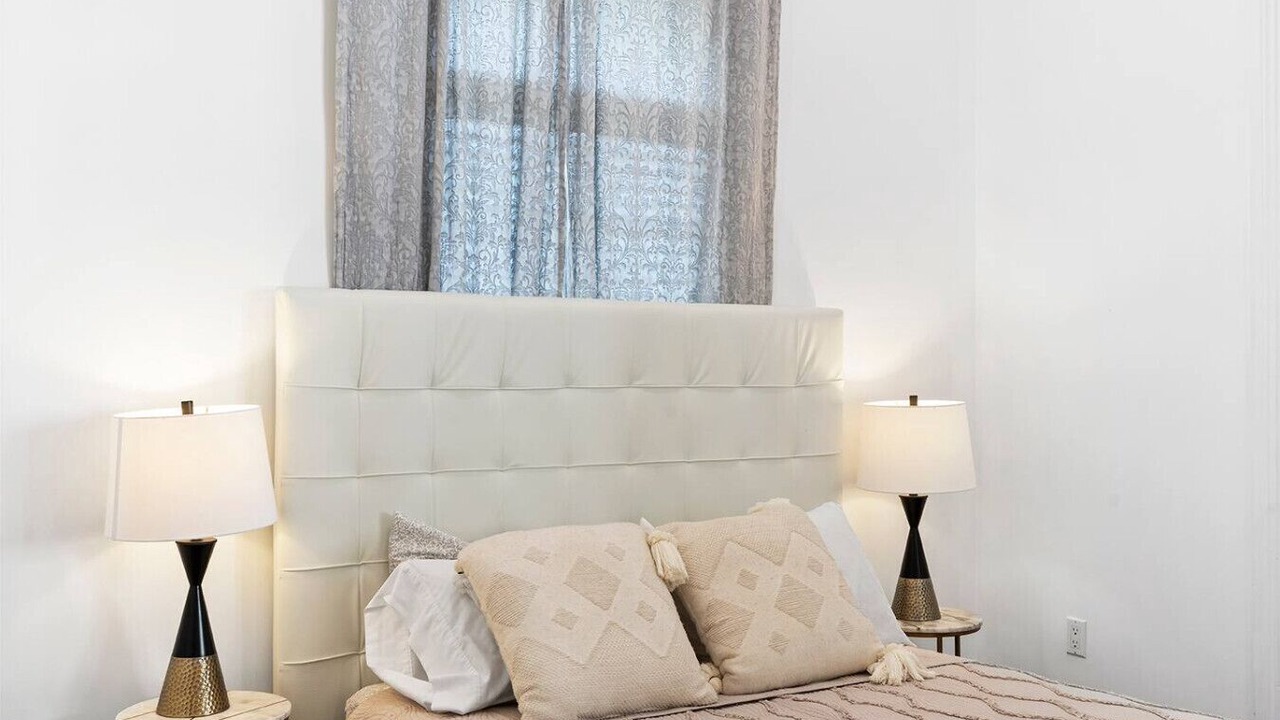 Photo of Bedroom in South Lake
