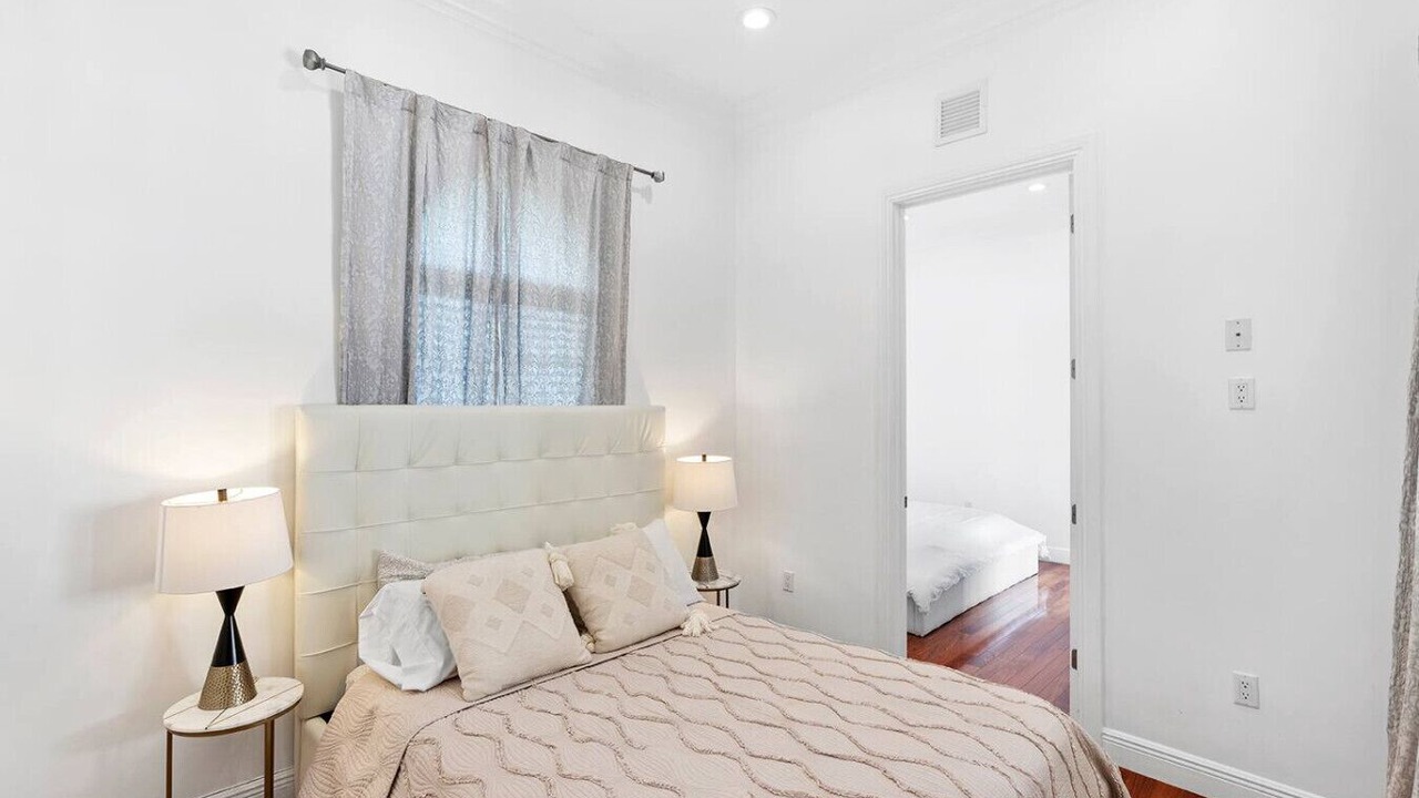 Photo of Bedroom in South Lake