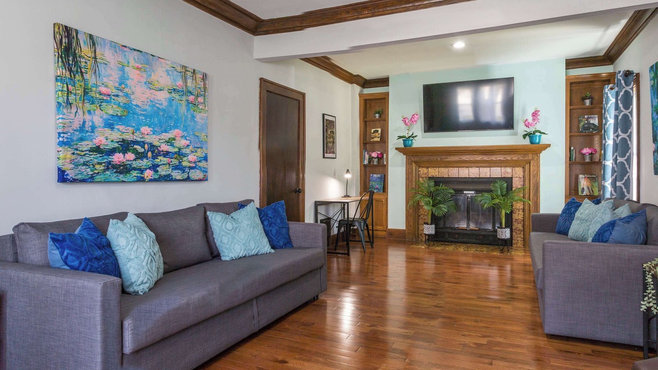 Photo of Livingroom in Lockport