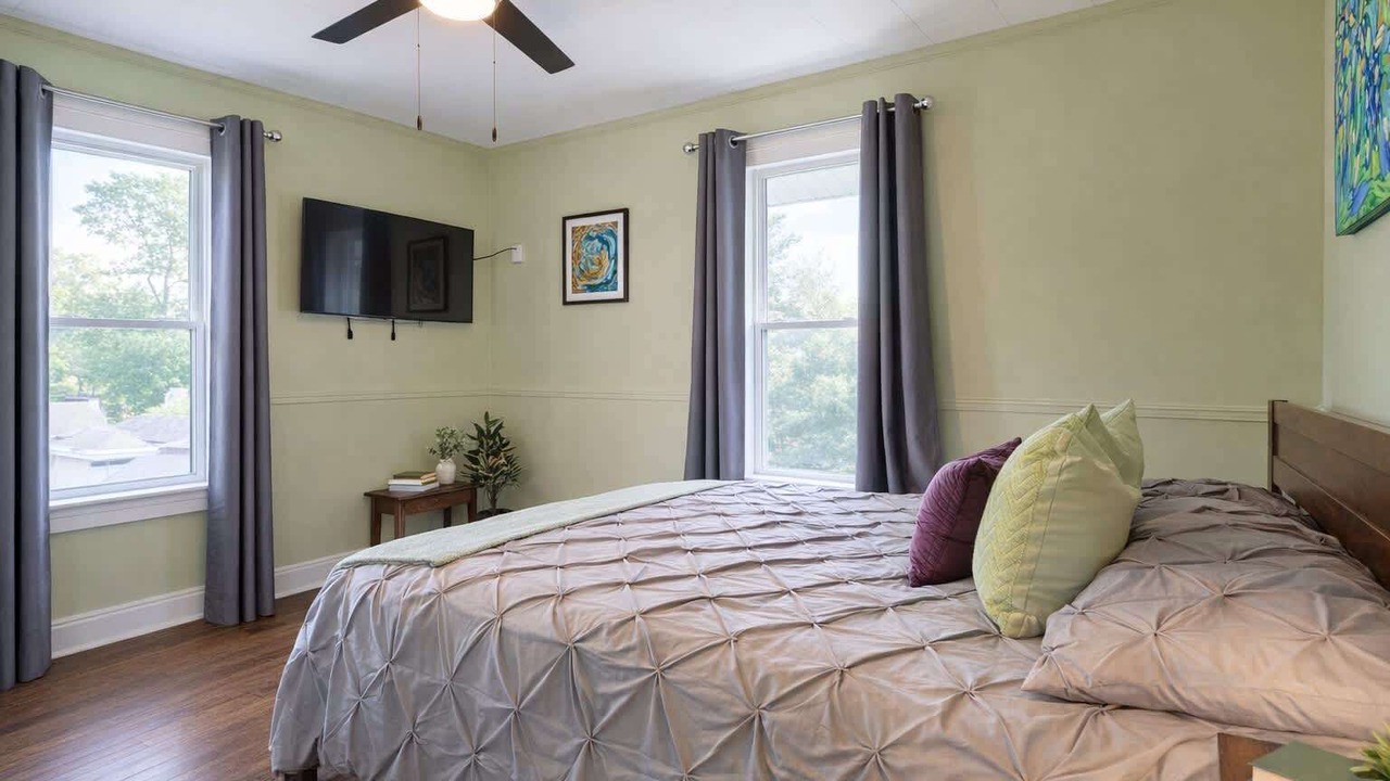 Photo of Bedroom in Lockport