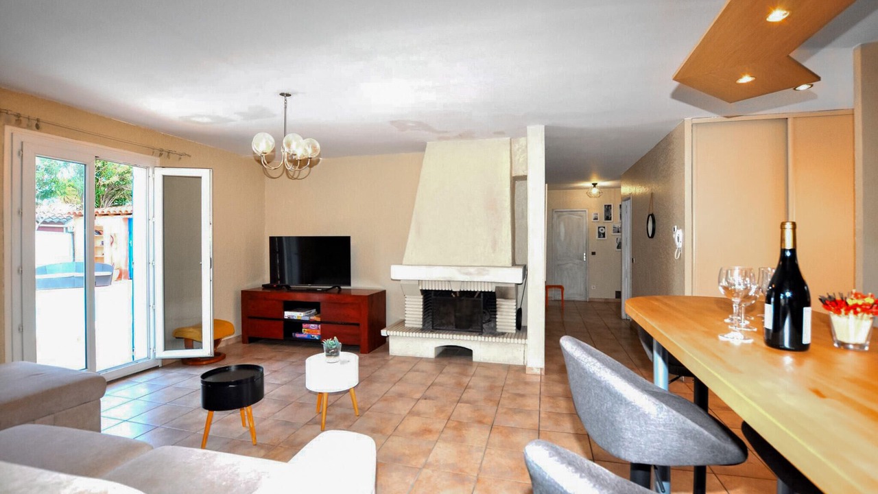 Photo of Bedroom in Saleilles