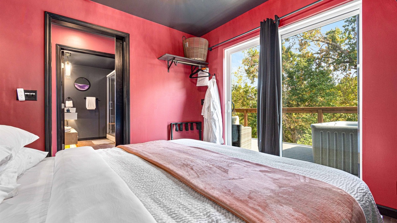 Photo of Bedroom in Omaha