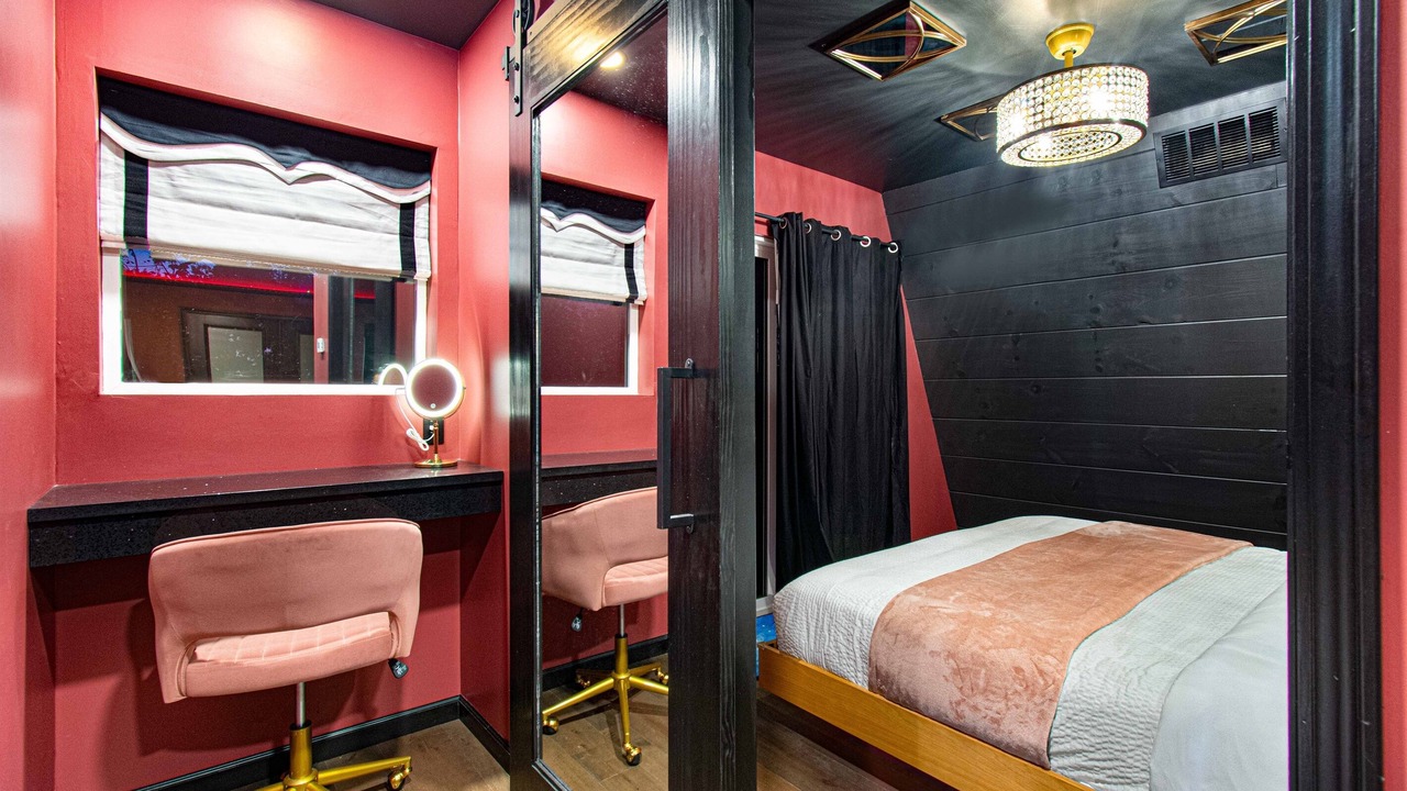 Photo of Bedroom in Omaha