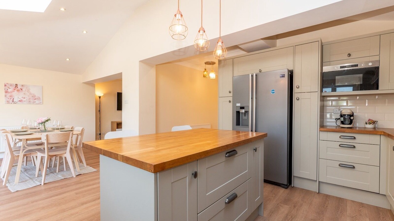 Photo of Kitchen in Chessington North and Hook