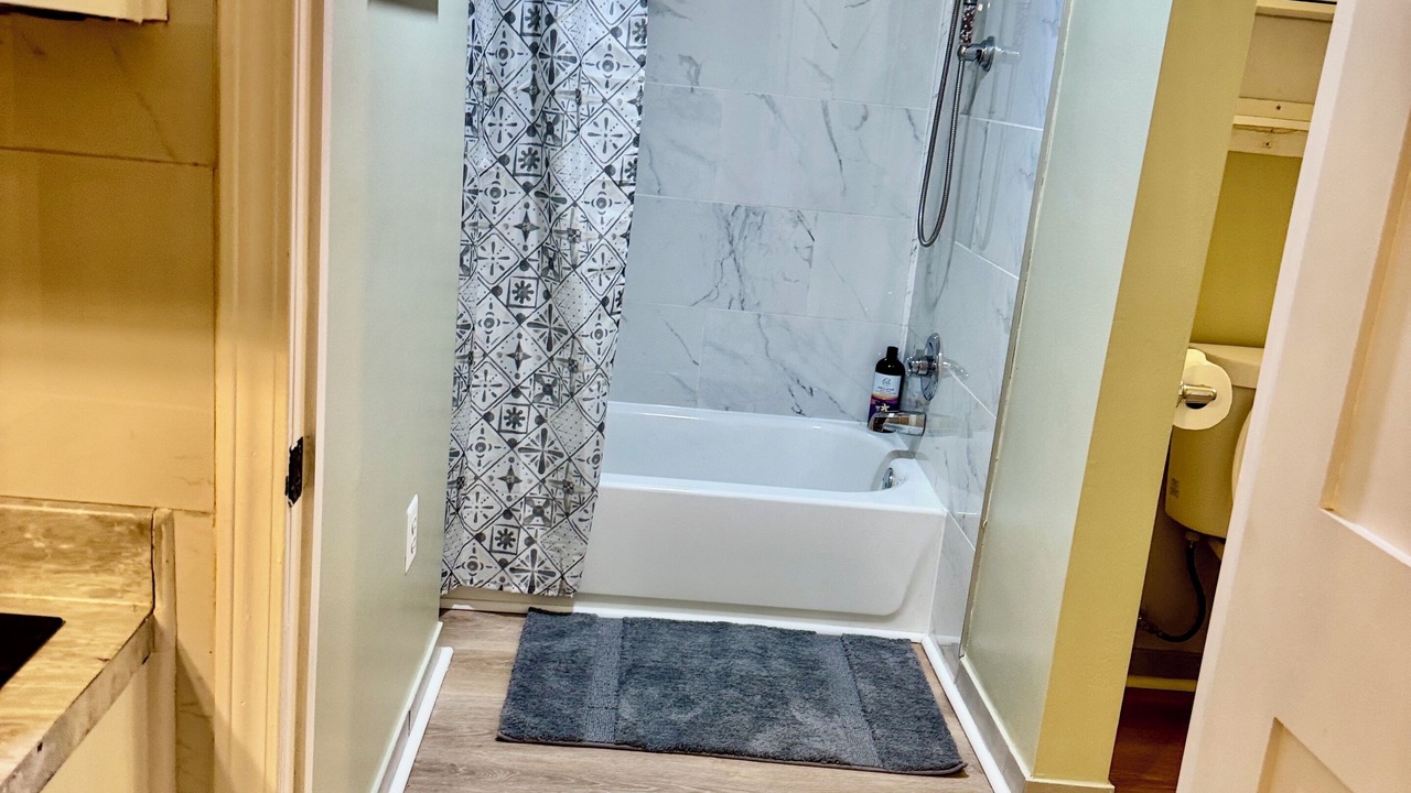 Photo of Bathroom in South Redlands