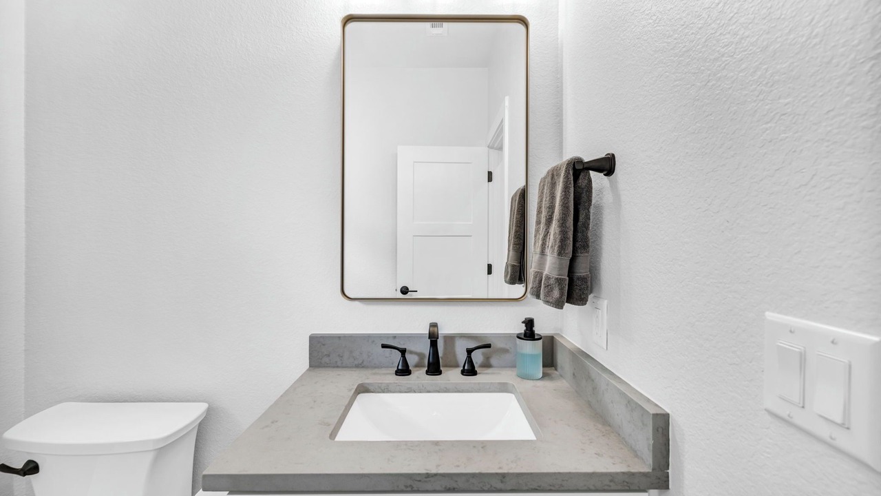 Photo of Bathroom in Point Venture