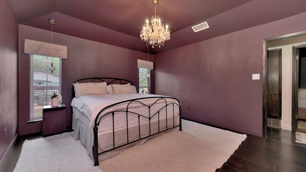 Photo of Bedroom in Roanoke