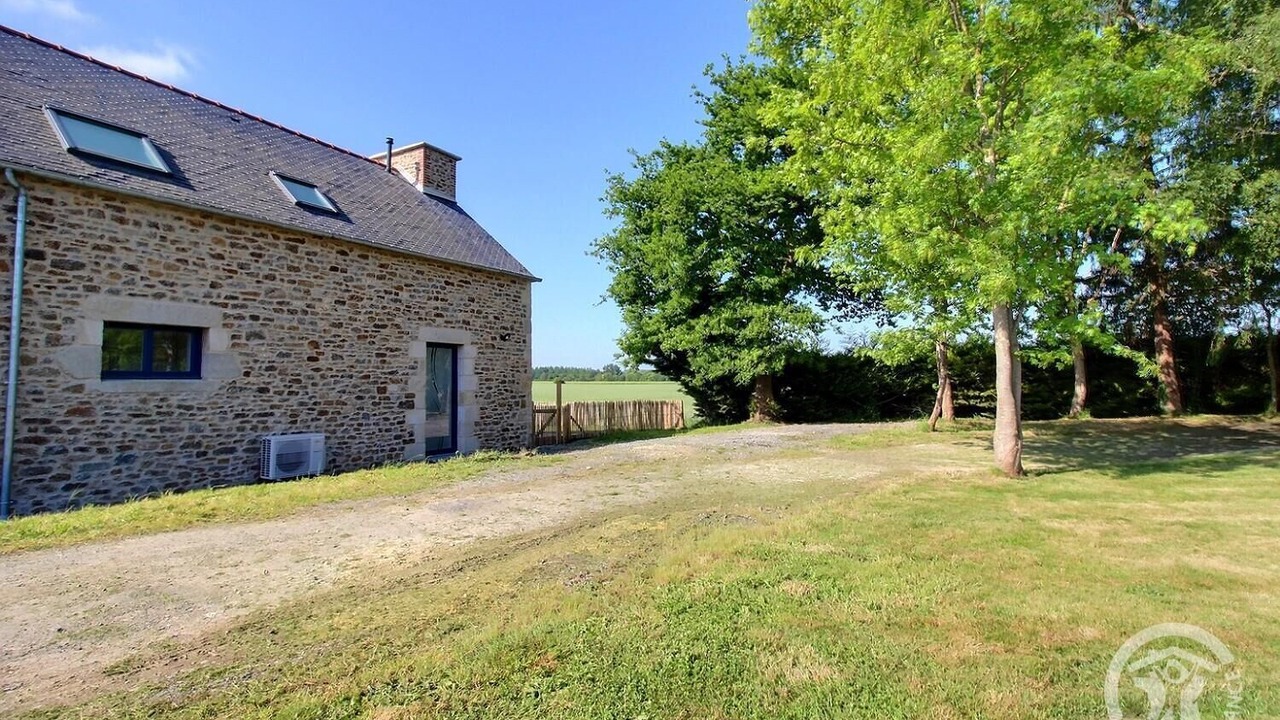 Photo of Outdoor in Tramain