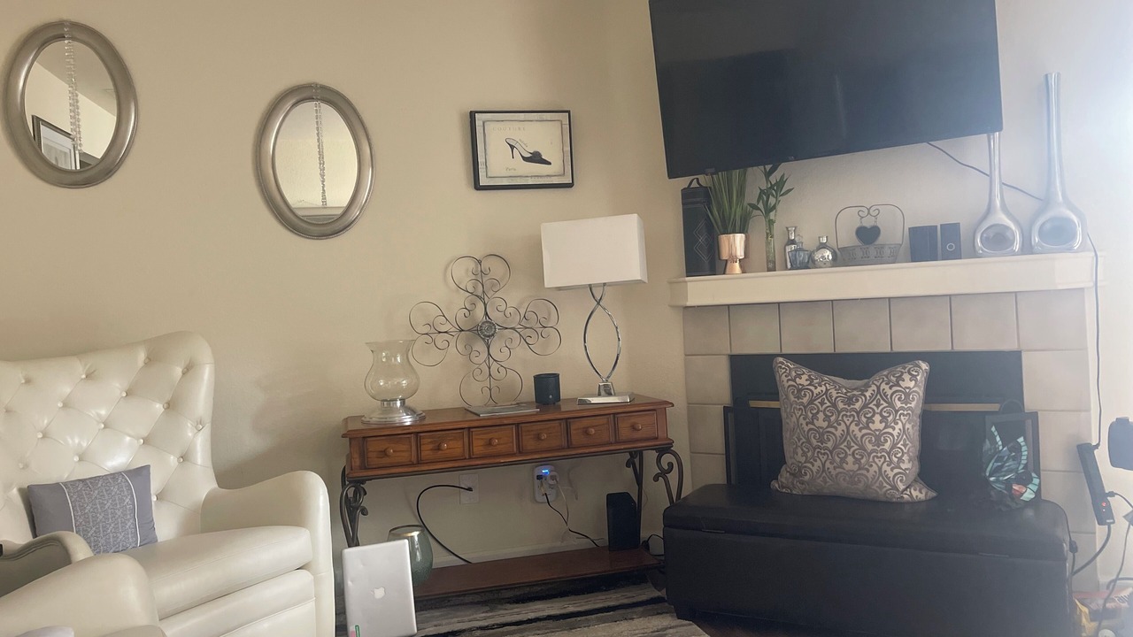 Photo of Livingroom in Cameron Park