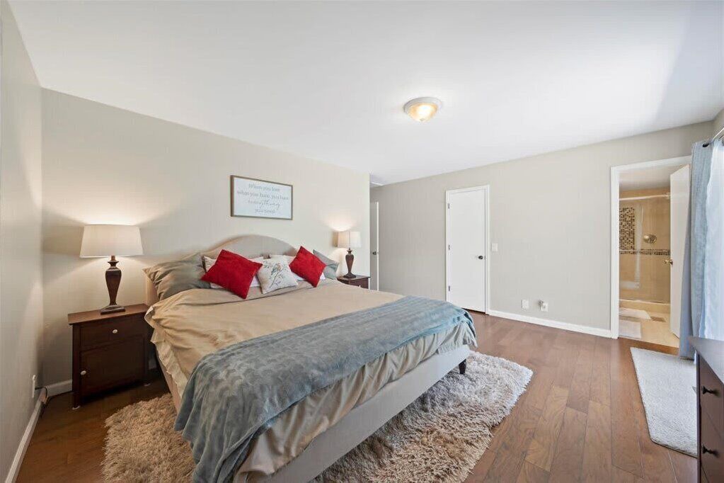 Photo of Bedroom in Broken Arrow