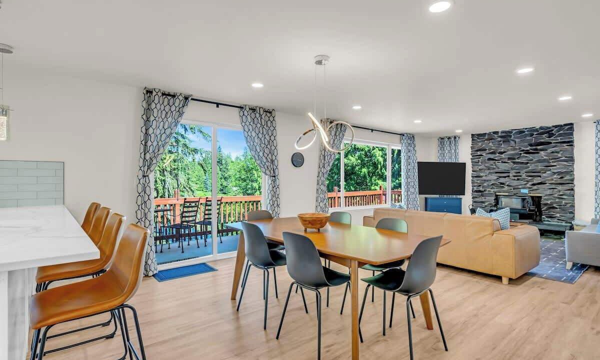 Photo of Others in Three Lakes