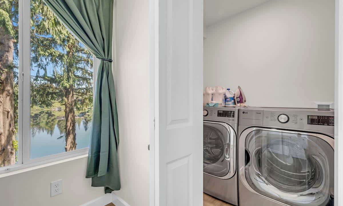 Photo of Others in Three Lakes