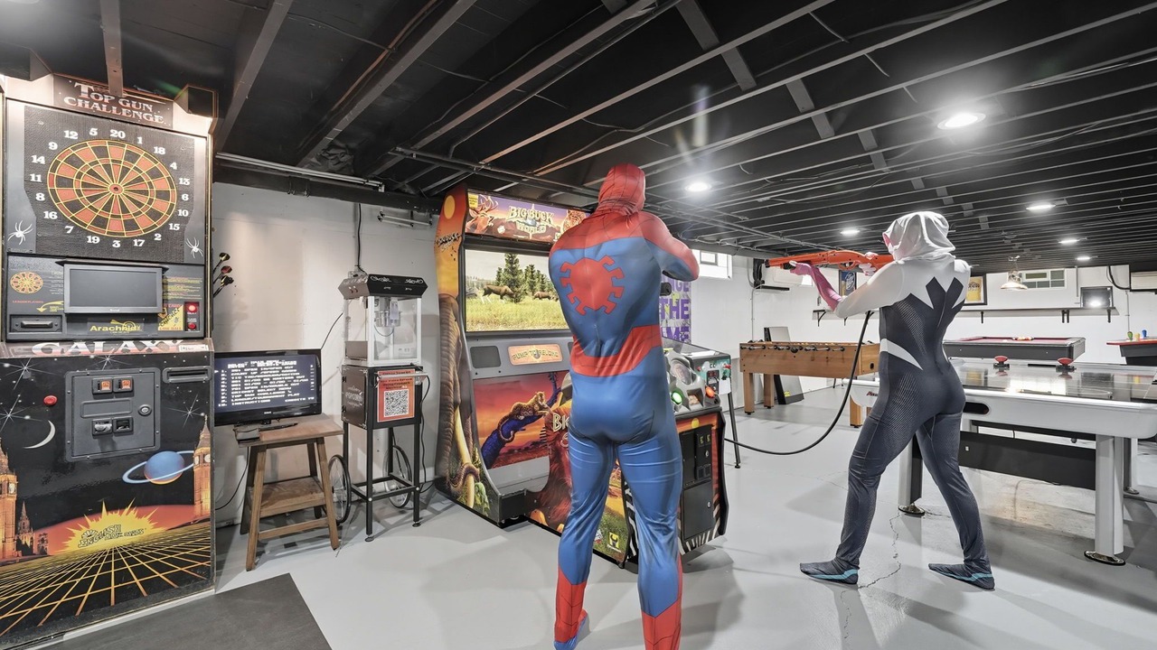 Photo of Bedroom in Crittenden