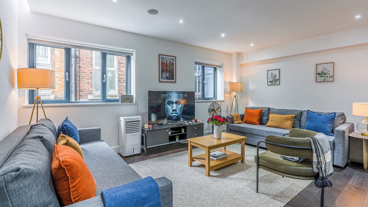 Photo of Livingroom in Fulham Broadway