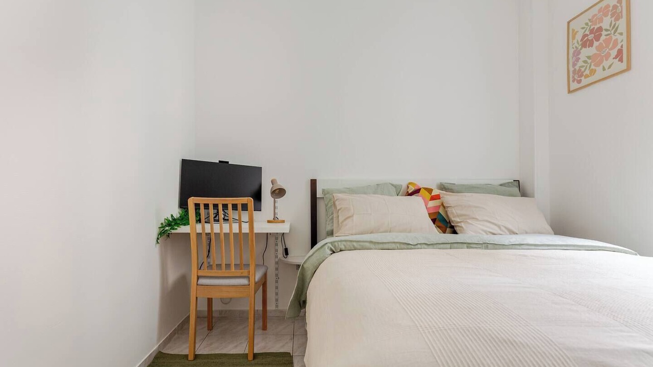 Photo of Bedroom in Saint-Denis