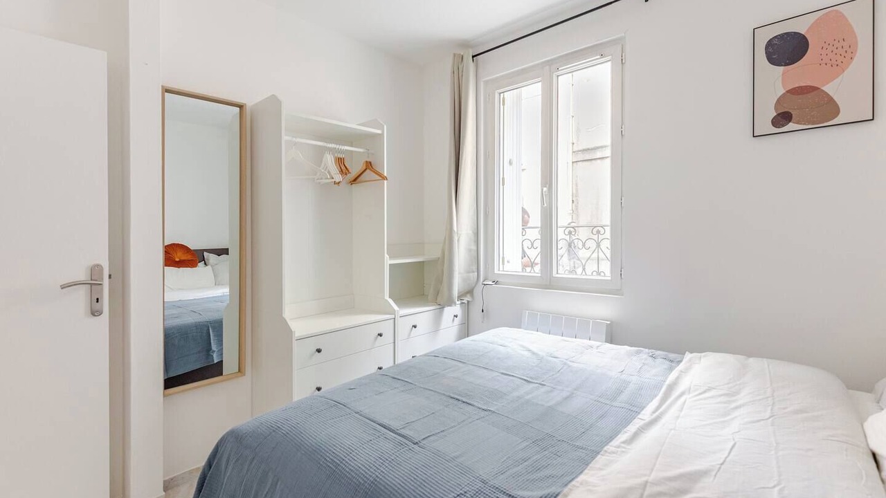 Photo of Bedroom in Saint-Denis