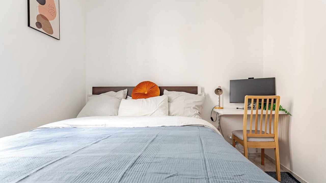 Photo of Bedroom in Saint-Denis