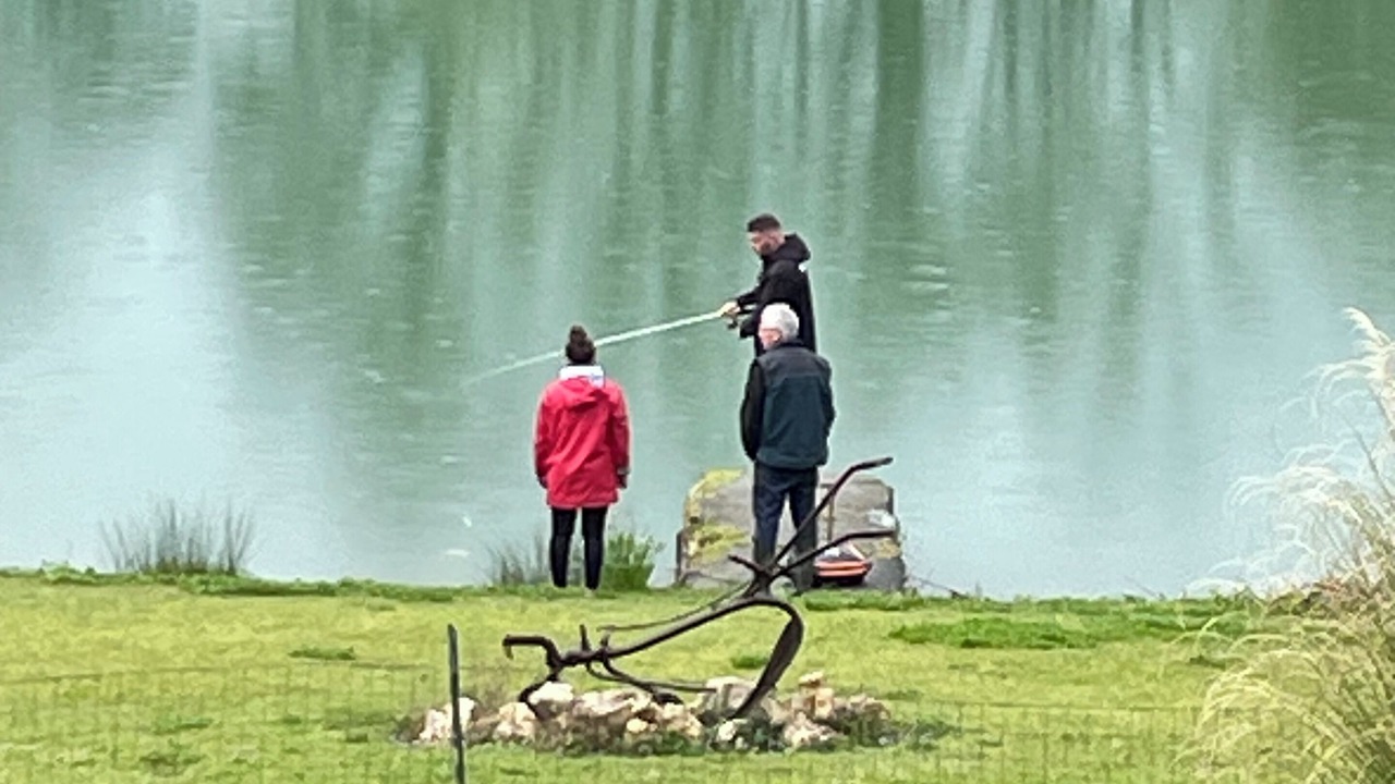 Photo of Others in Anthe