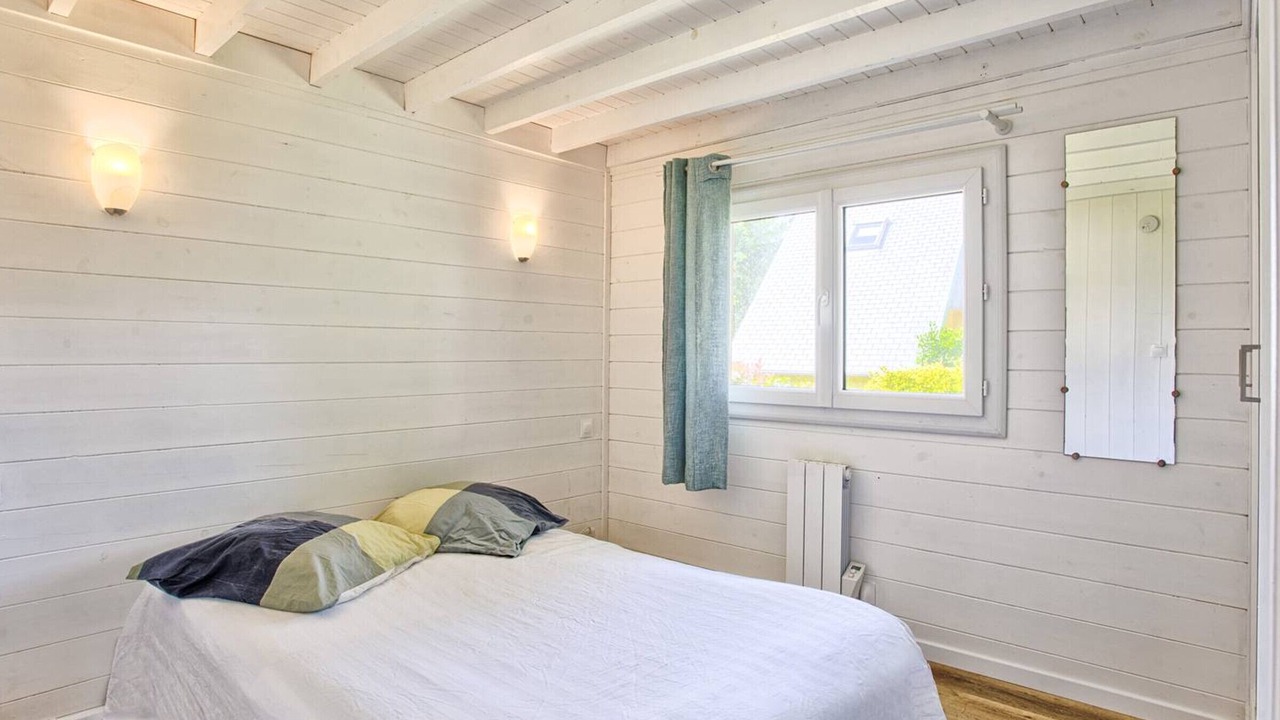 Photo of Bedroom in Merville-Franceville-Plage