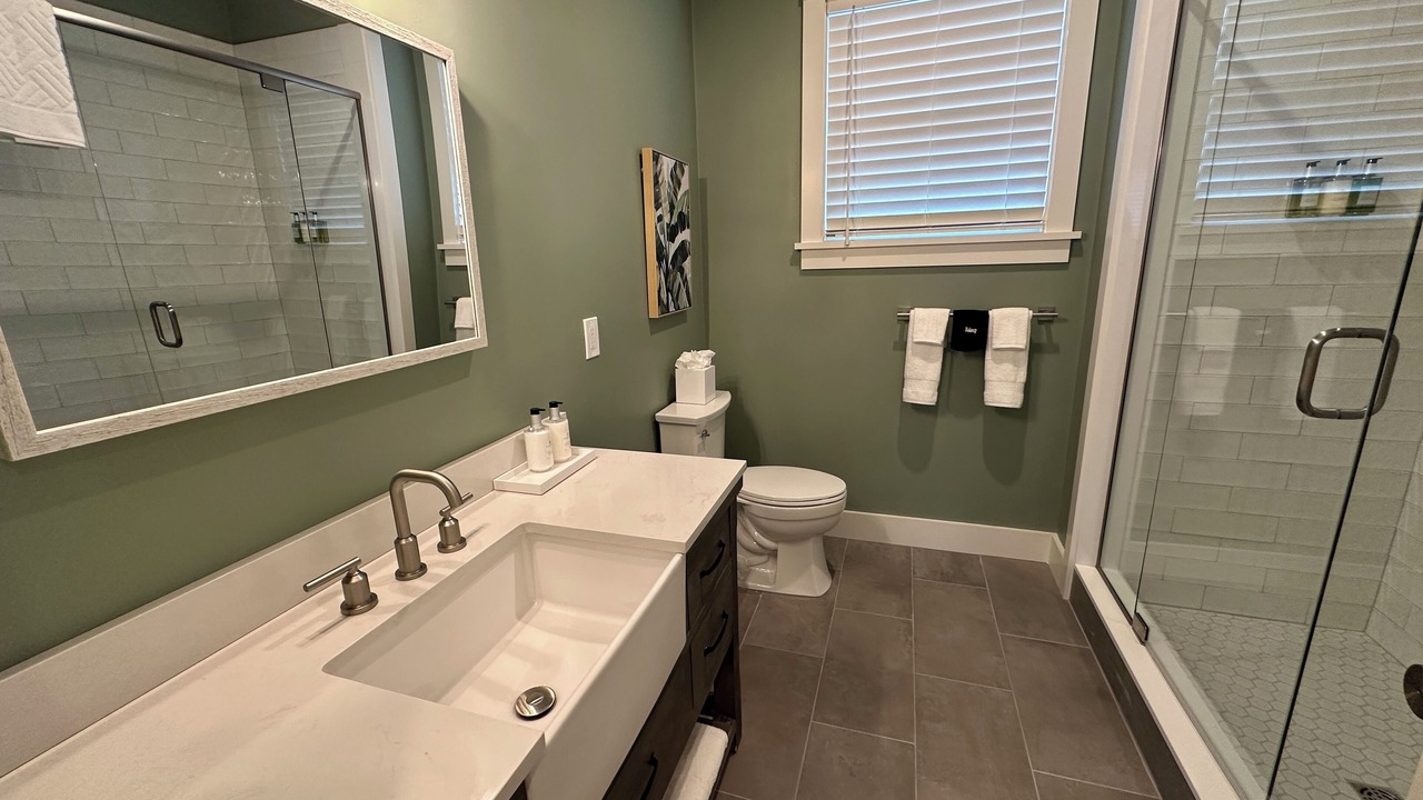 Photo of Bathroom in Off Broadway