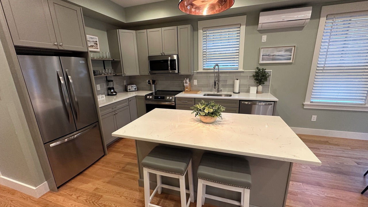 Photo of Others in Off Broadway