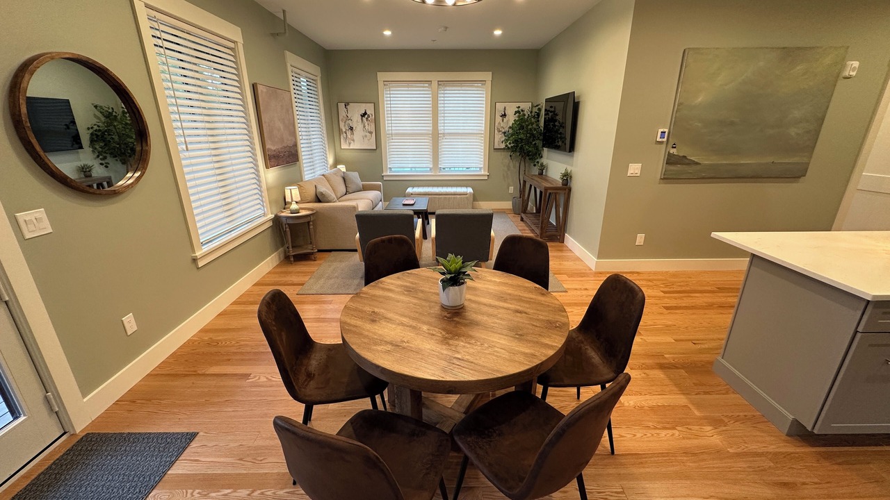 Photo of Others in Off Broadway