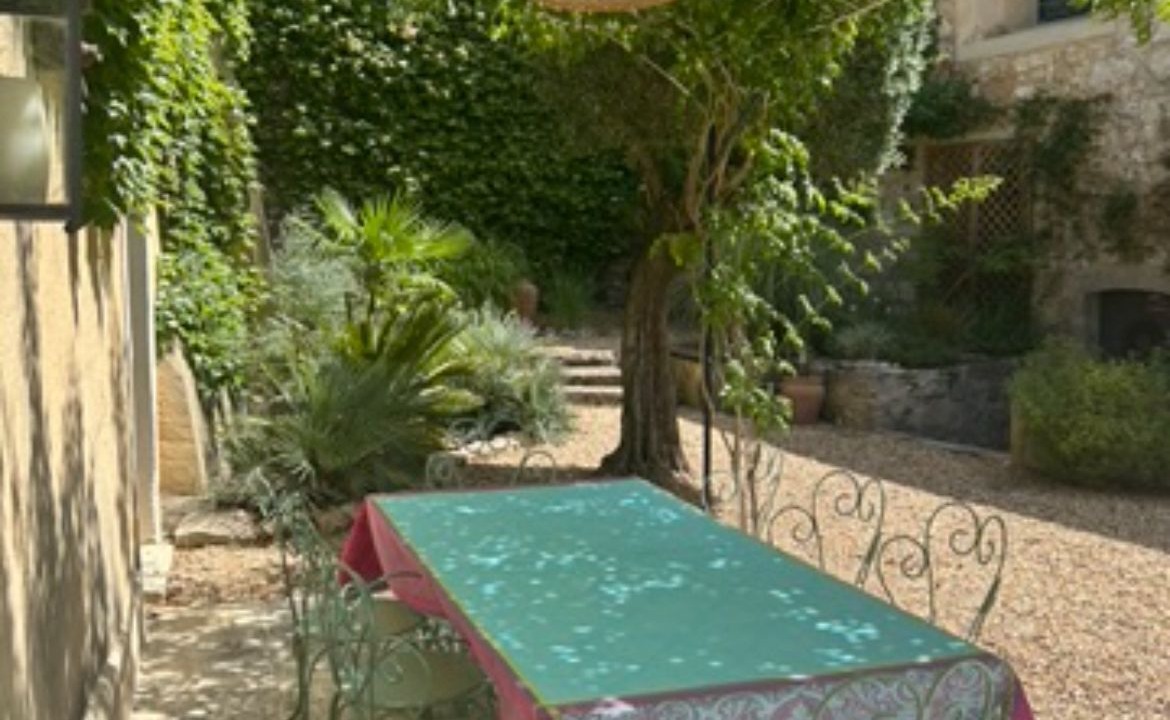 Photo of Outdoor in Saint-Victor-des-Oules