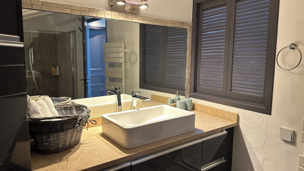 Photo of Bathroom in Saint-Victor-des-Oules