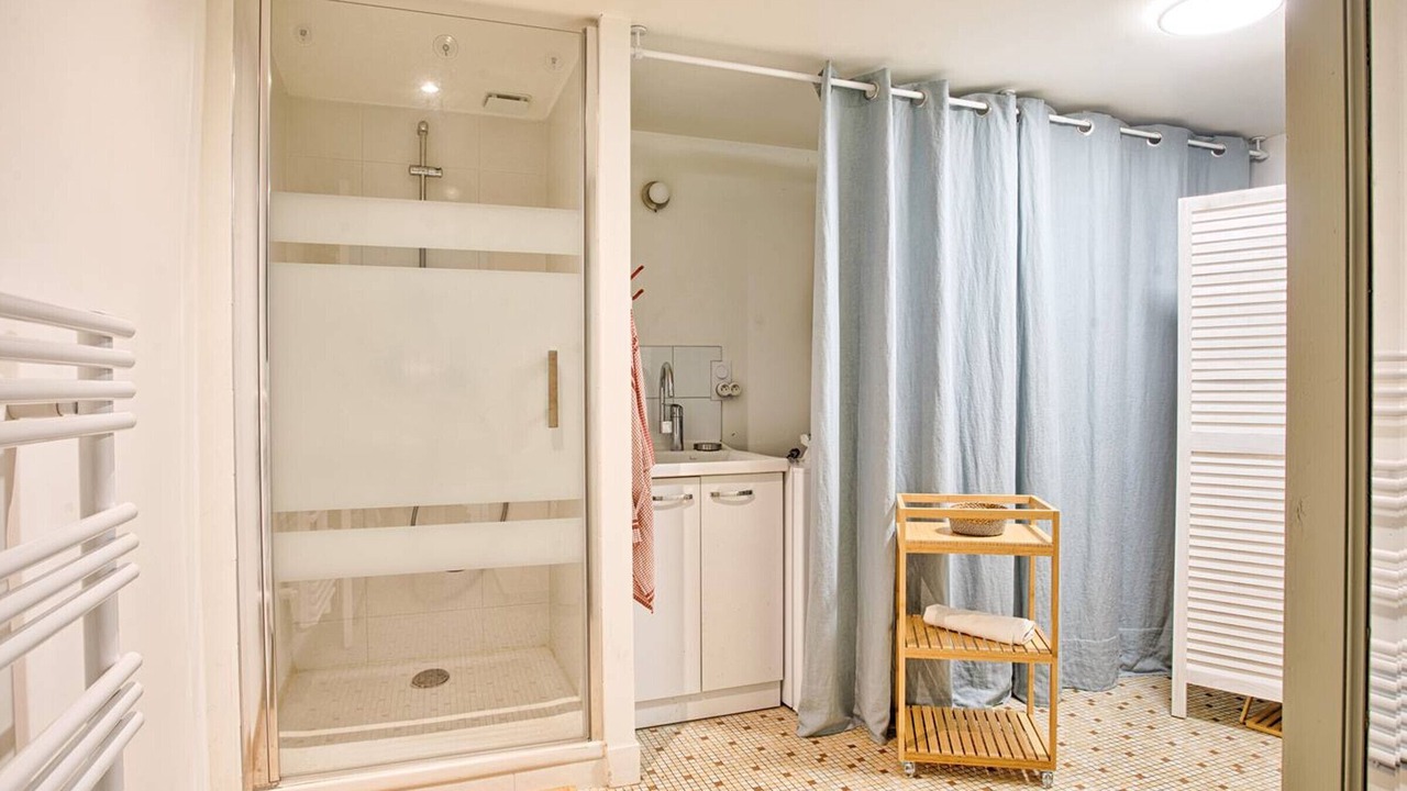 Photo of Bathroom in Le Home