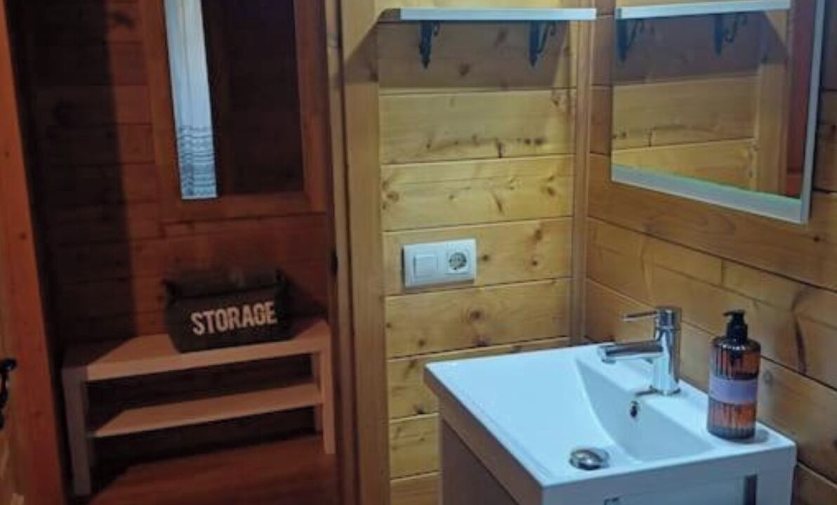 Photo of Bathroom in Tibi
