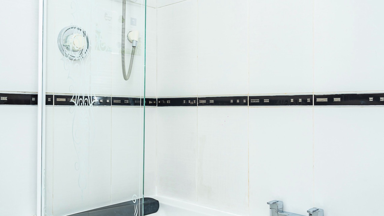 Photo of Bathroom in Bonnybridge