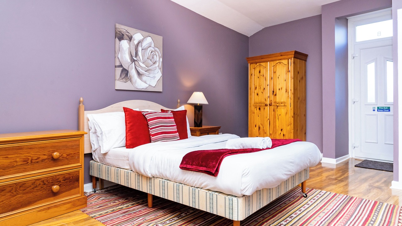 Photo of Bedroom in Bonnybridge