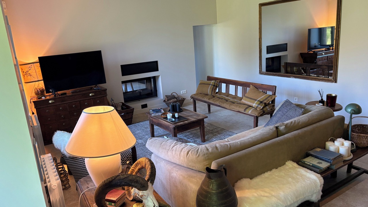 Photo of Livingroom in Matafelon-Granges