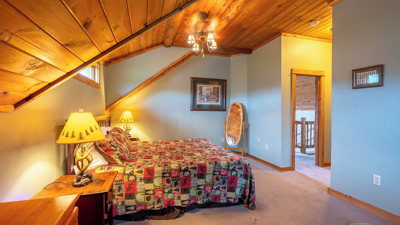 Photo of Bedroom in Saranac Lake