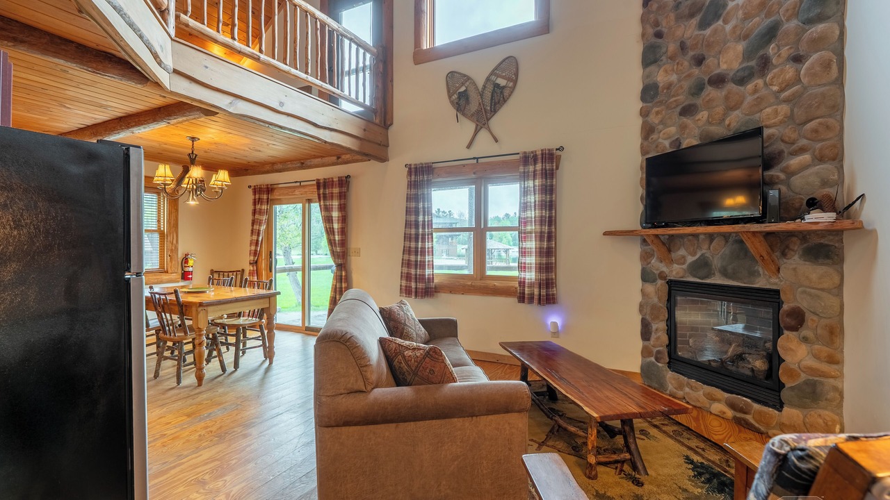 Photo of Livingroom in Saranac Lake