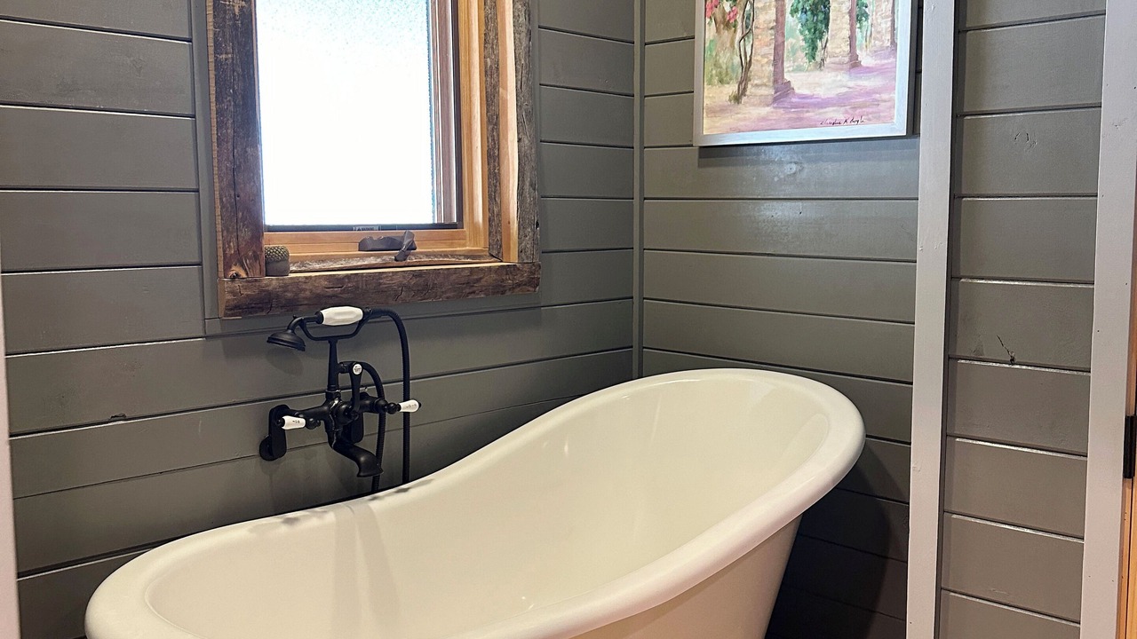 Photo of Bathroom in Sacramento