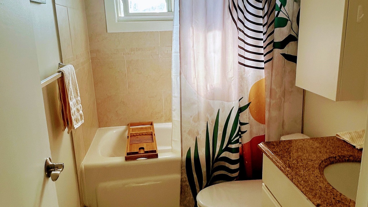 Photo of Bathroom in Vanier