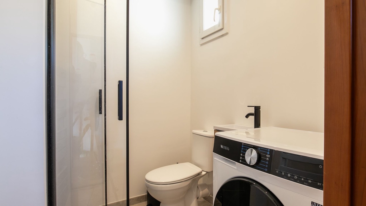 Photo of Bathroom in Kerlouan