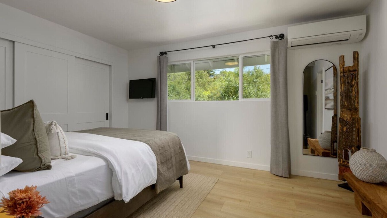 Photo of Bedroom in Santa Barbara County