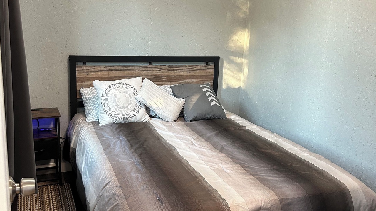Photo of Bedroom in Camp Wood