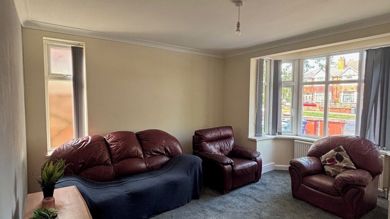 Photo of Livingroom in Chorlton-cum-Hardy