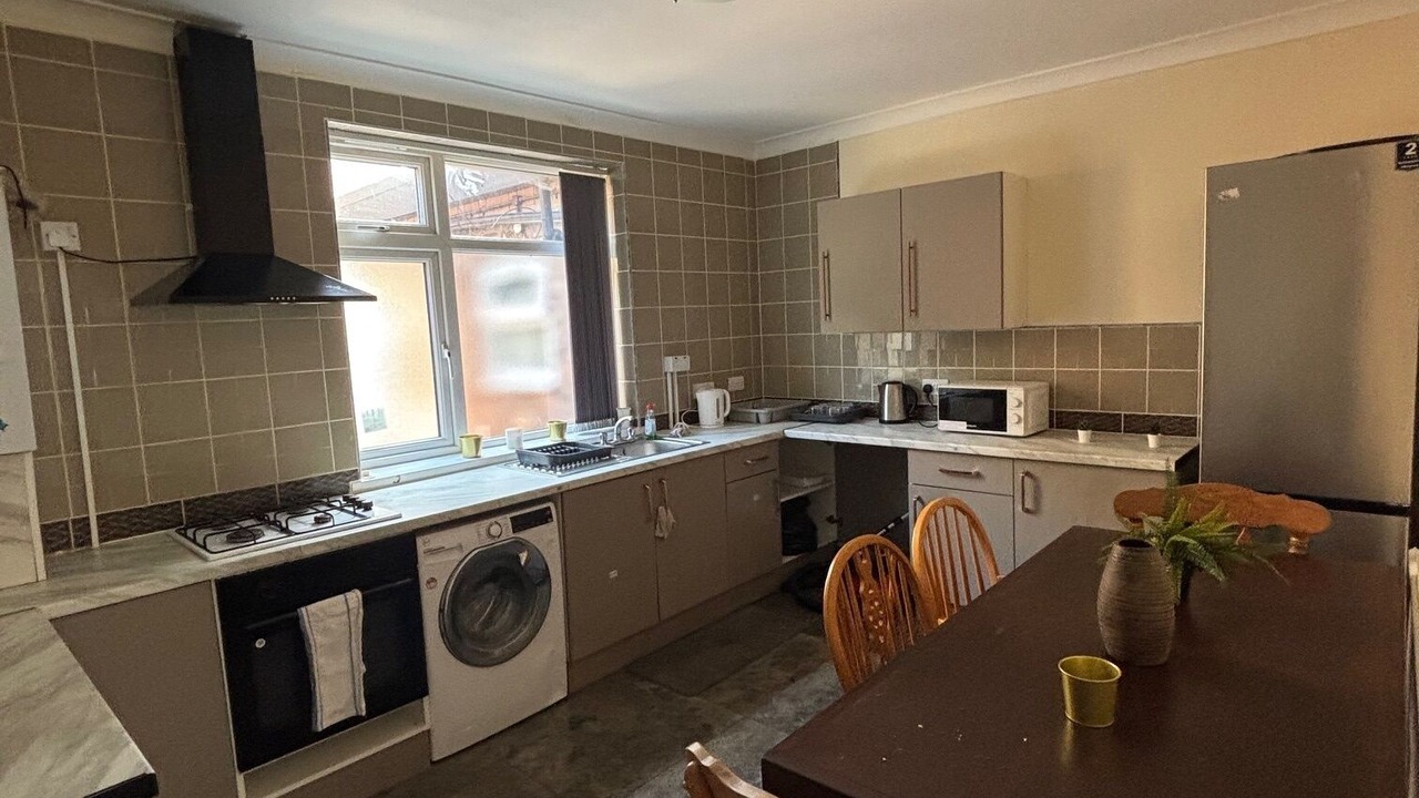 Photo of Kitchen in Chorlton-cum-Hardy