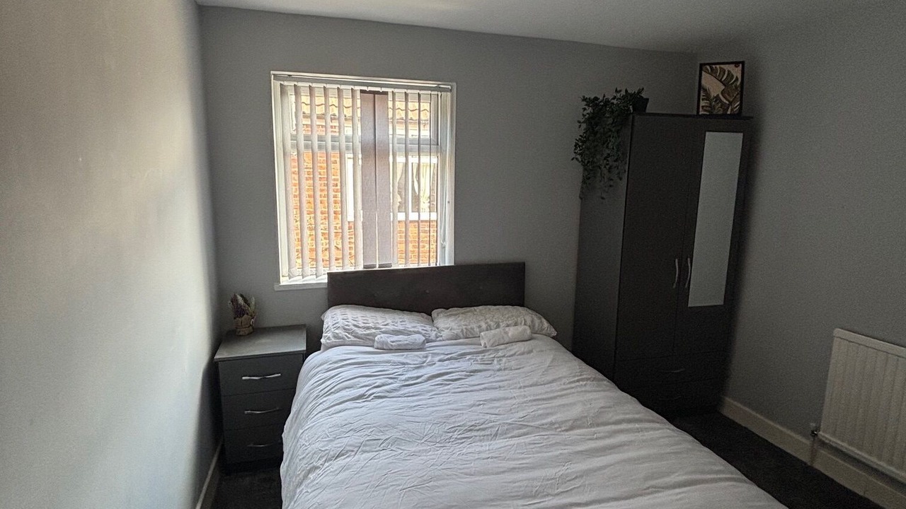Photo of Bedroom in Chorlton-cum-Hardy